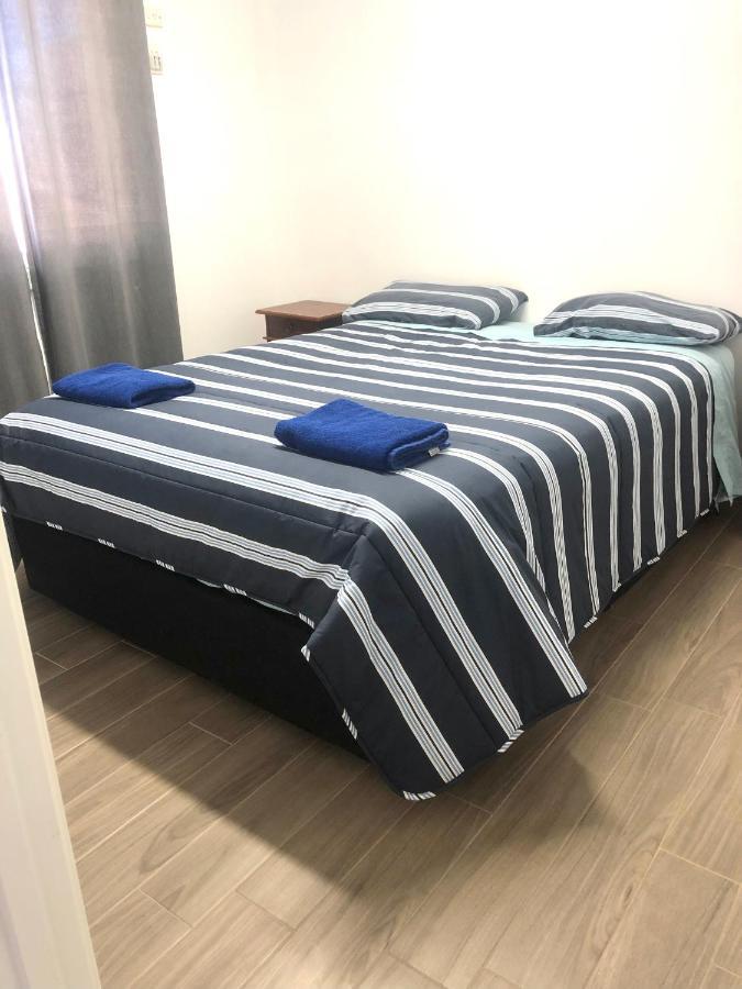 Bay Lodge Denham Luaran gambar