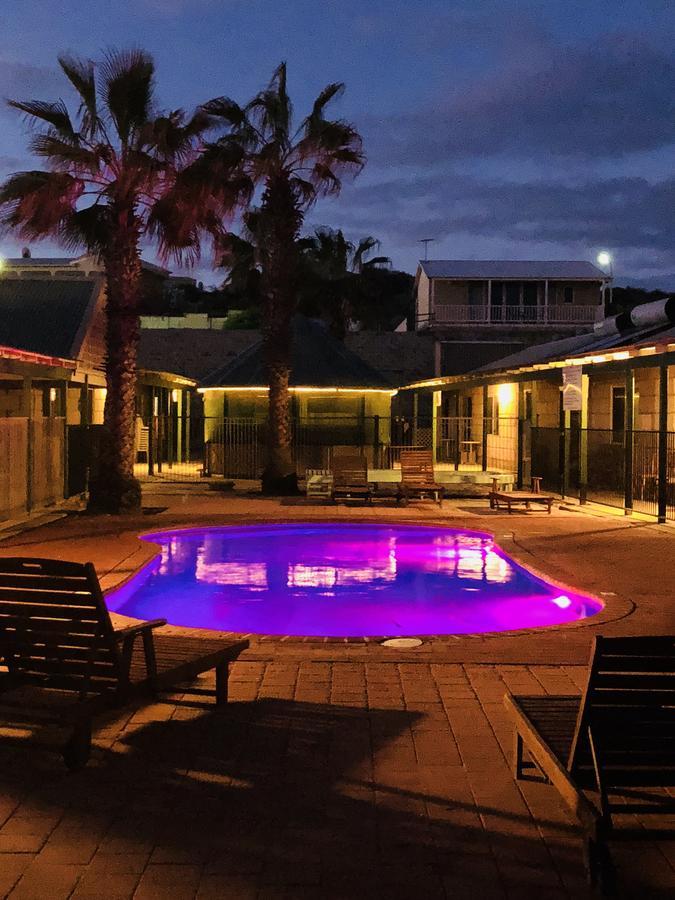 Bay Lodge Denham Luaran gambar
